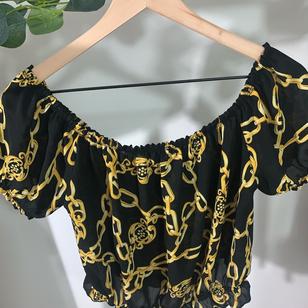 Cute off the shoulder crop top shirt